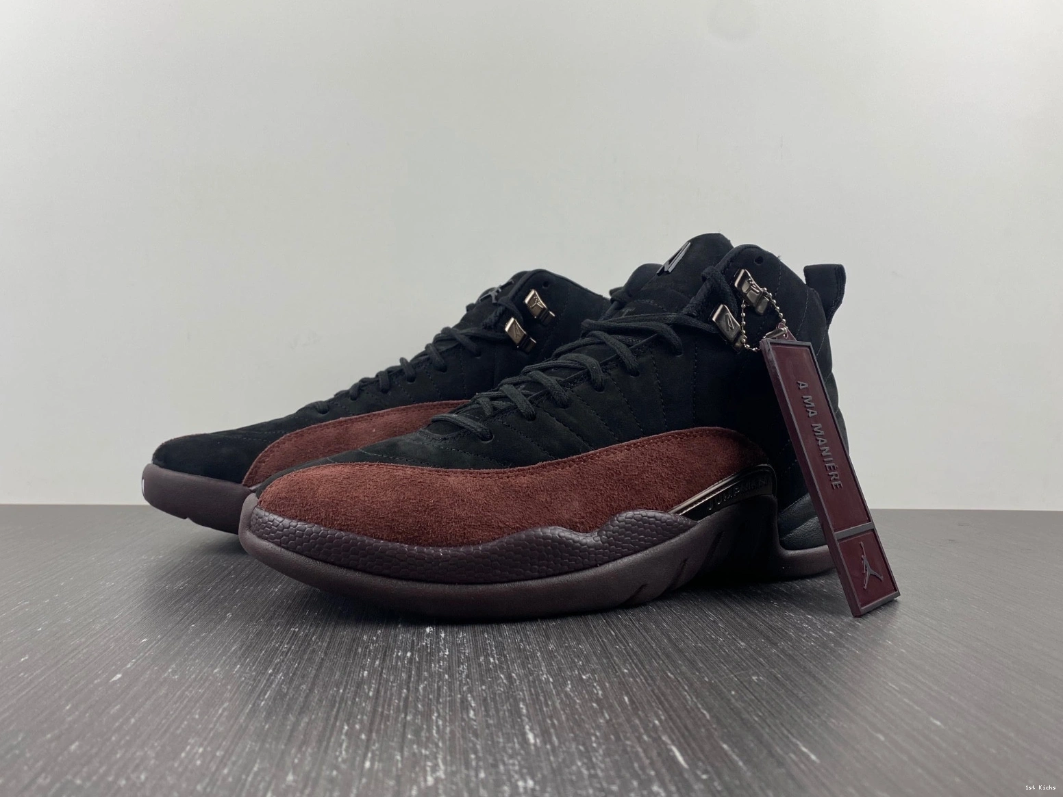 Ma Jordan 12 Retro Black A Maniére DV6989-001 - 0310